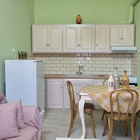 Appartement Theodora à Patitírion Extérieur photo