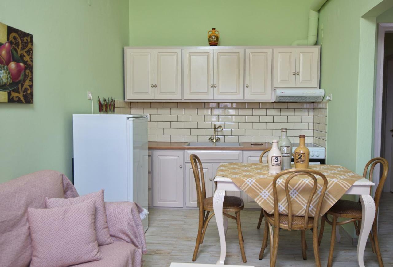 Appartement Theodora à Patitírion Extérieur photo